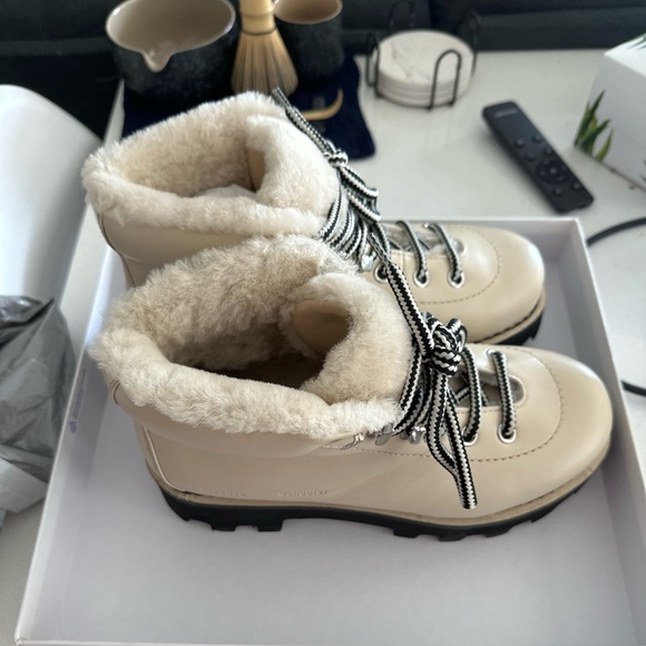 PROENZA SCHOULER
Beige Shearling Hiking Boots - Picture 2 of 3